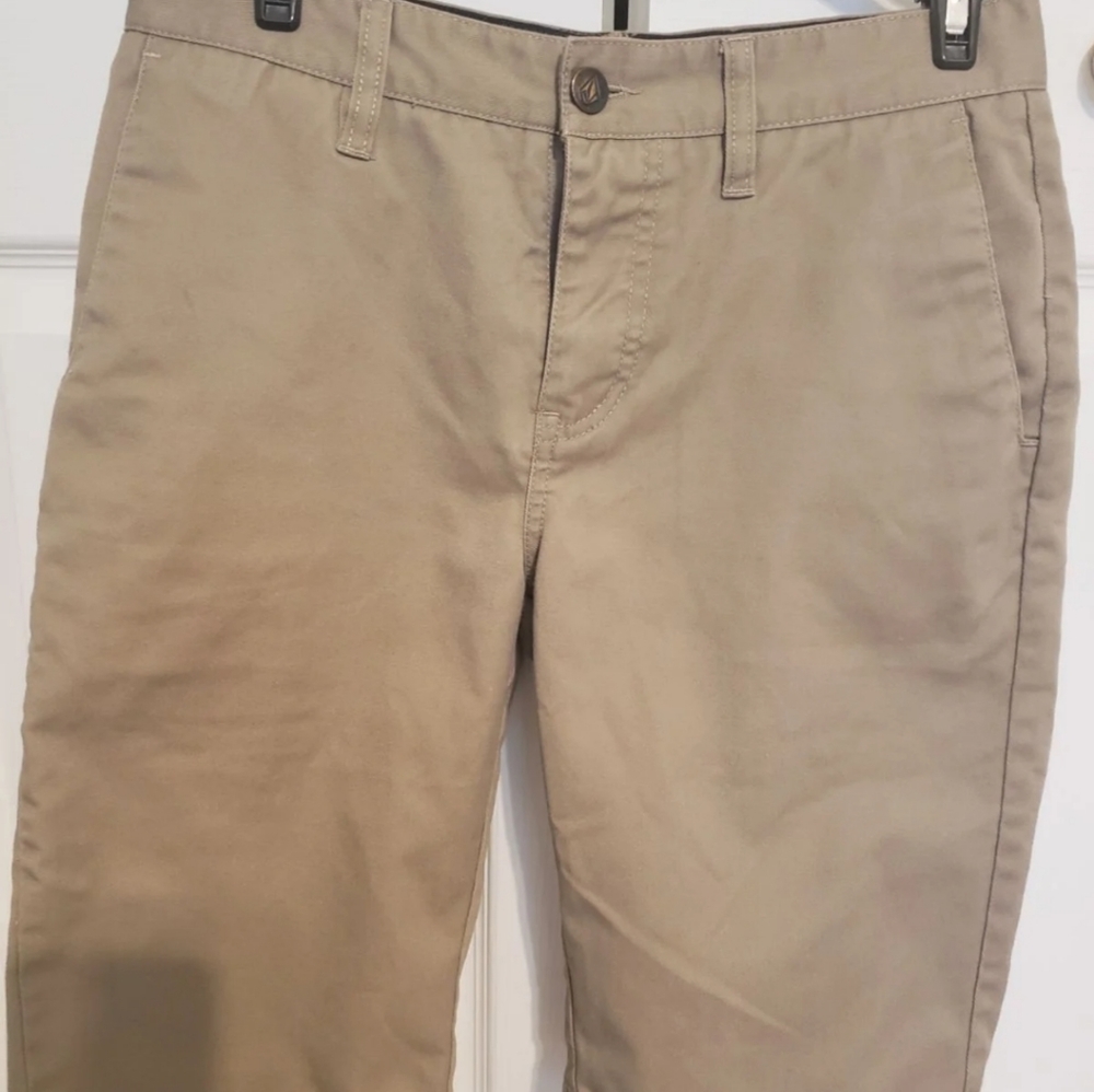 Boys Volcom shorts
